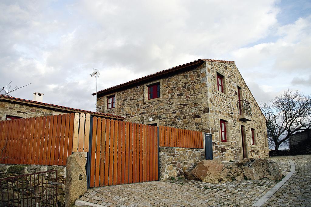 Casa De L Puio Guest House Picote Luaran gambar